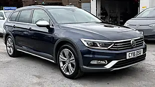 Used 2016 Volkswagen Passat Alltrack Blue - Interior and Exterior details 9