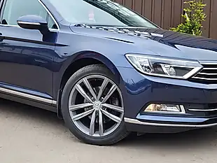 Used 2016 Volkswagen Passat Bluemotion Tech GT Blue - Interior and Exterior details 2