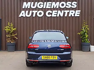 Used 2016 Volkswagen Passat Bluemotion Tech GT Blue - Interior and Exterior details 5