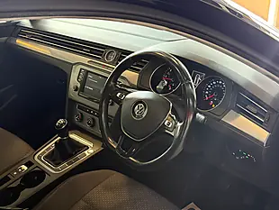 Used 2016 Volkswagen Passat Bluemotion Tech S Black - Interior and Exterior details 13