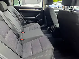 Used 2016 Volkswagen Passat Bluemotion Tech Se Black - Interior and Exterior details 11