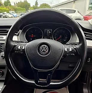 Used 2016 Volkswagen Passat Bluemotion Tech Se Black - Interior and Exterior details 15