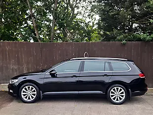 Used 2016 Volkswagen Passat Bluemotion Tech Se Black - Interior and Exterior details 5
