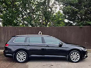 Used 2016 Volkswagen Passat Bluemotion Tech Se Black - Interior and Exterior details 7