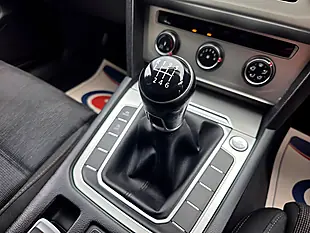 Used 2016 Volkswagen Passat Bluemotion Tech Se Black - Interior and Exterior details 9