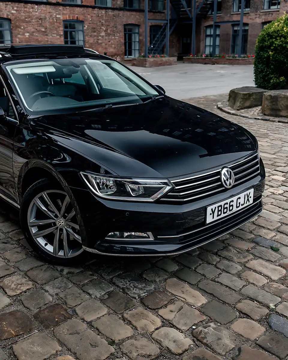 Used 2016 Volkswagen Passat GT Black - Interior and Exterior details 13