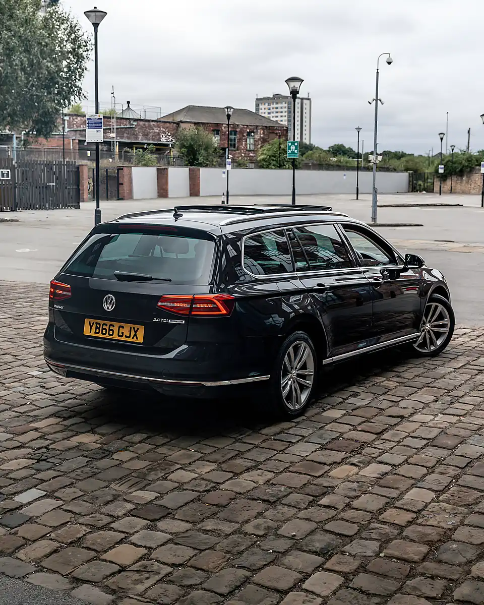 Used 2016 Volkswagen Passat GT Black - Interior and Exterior details 8