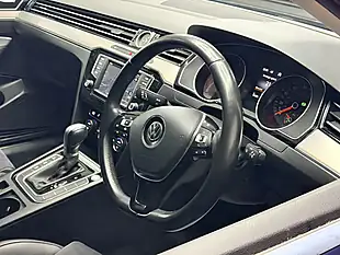 Used 2016 Volkswagen Passat GT Blue - Interior and Exterior details 14