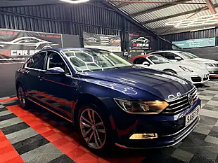 Used 2016 Volkswagen Passat GT Blue - Interior and Exterior details 3