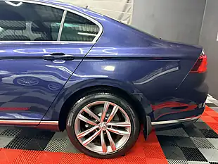 Used 2016 Volkswagen Passat GT Blue - Interior and Exterior details 5