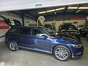 Used 2016 Volkswagen Passat GT Blue - Interior and Exterior details 8