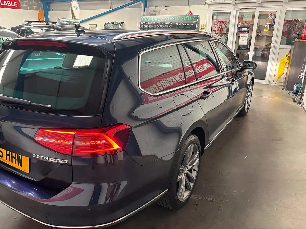 Used 2016 Volkswagen Passat GT Blue - Interior and Exterior details 9