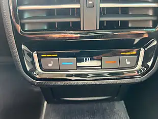 Used 2016 Volkswagen Passat GT White - Interior and Exterior details 11