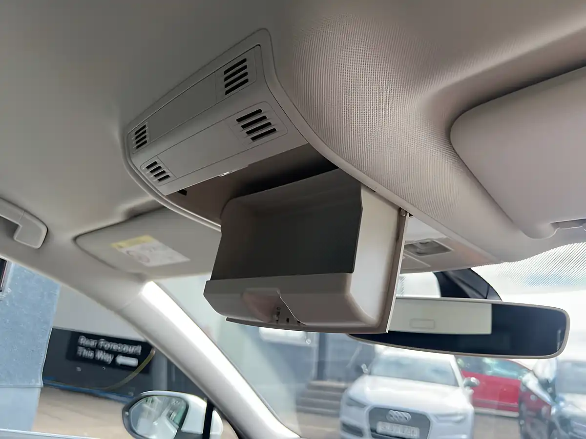 Used 2016 Volkswagen Passat GT White - Interior and Exterior details 19
