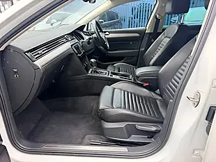 Used 2016 Volkswagen Passat GT White - Interior and Exterior details 18