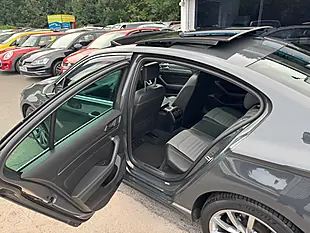 Used 2016 Volkswagen Passat R-Line Grey - Interior and Exterior details 12