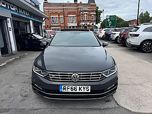 Used 2016 Volkswagen Passat R-Line Grey - Interior and Exterior details 9