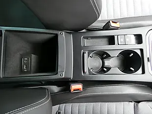 Used 2016 Volkswagen Passat R-Line Silver - Interior and Exterior details 13