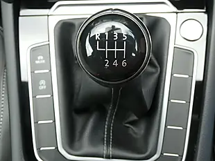Used 2016 Volkswagen Passat R-Line Silver - Interior and Exterior details 8