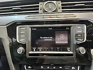 Used 2016 Volkswagen Passat R-Line White - Interior and Exterior details 15