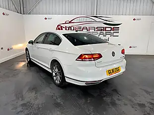 Used 2016 Volkswagen Passat R-Line White - Interior and Exterior details 20