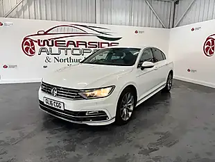Used 2016 Volkswagen Passat R-Line White - Interior and Exterior details 3