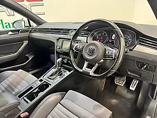 Used 2016 Volkswagen Passat R-Line White - Interior and Exterior details 9