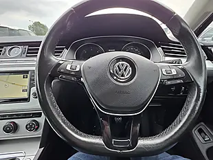 Used 2016 Volkswagen Passat Se Business Black - Interior and Exterior details 11