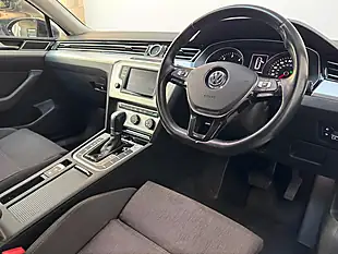 Used 2016 Volkswagen Passat Se Business Deep Black - Interior and Exterior details 3