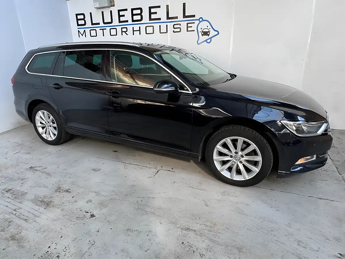 Used 2016 Volkswagen Passat Se Business Deep Black - Interior and Exterior details 8