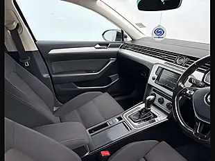 Used 2016 Volkswagen Passat Se Business Deep Black - Interior and Exterior details 10