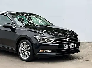 Used 2016 Volkswagen Passat Se Business Deep Black - Interior and Exterior details 2