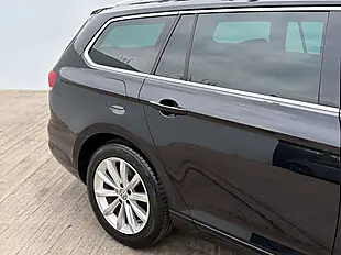 Used 2016 Volkswagen Passat Se Business Deep Black - Interior and Exterior details 3