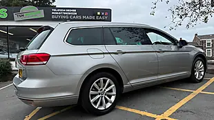 Used 2016 Volkswagen Passat Se Business Silver - Interior and Exterior details 12
