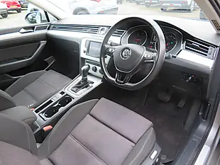 Used 2016 Volkswagen Passat Se Business Silver - Interior and Exterior details 11