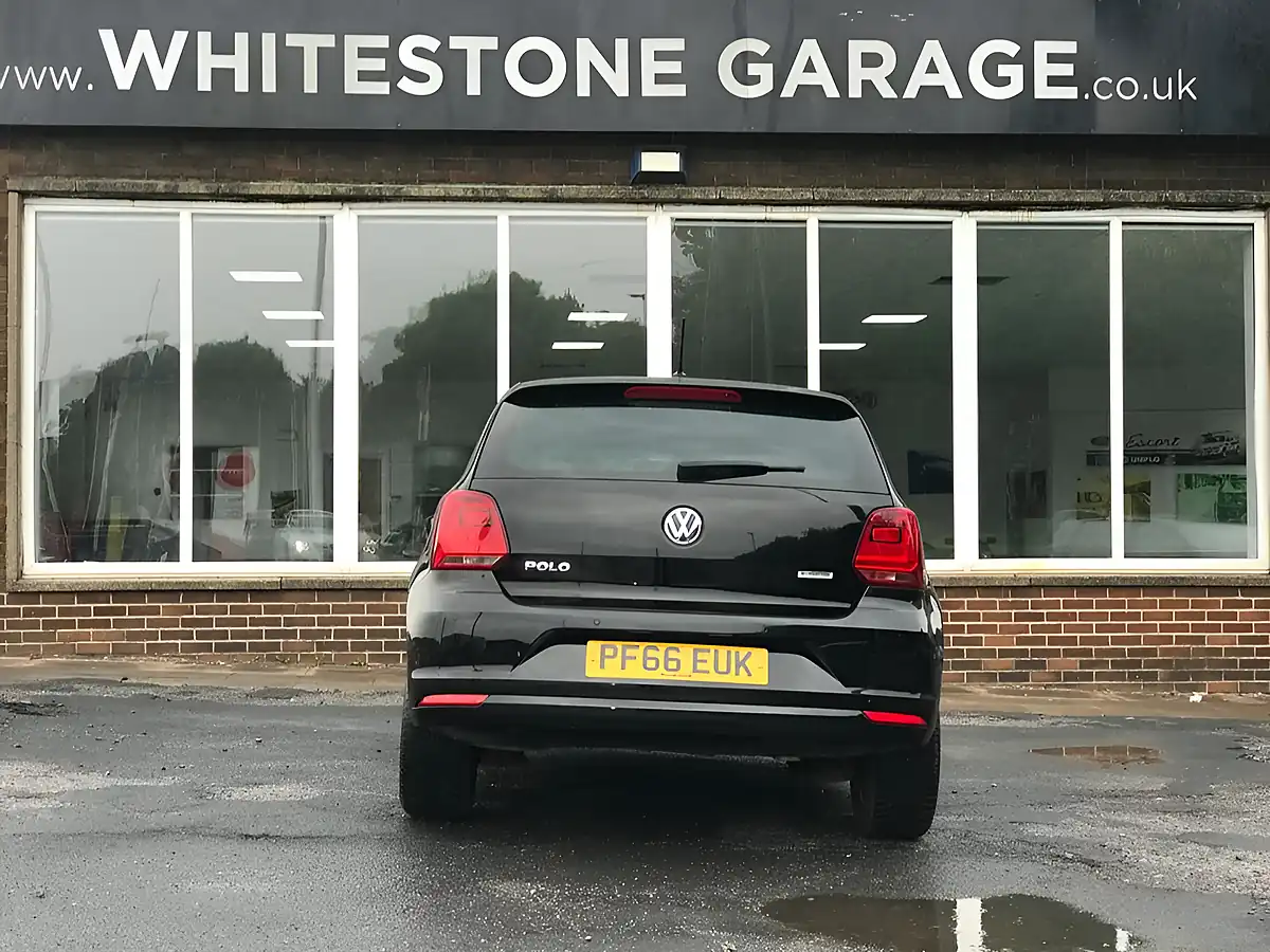 Used 2016 Volkswagen Polo Beats Black - Interior and Exterior details 9