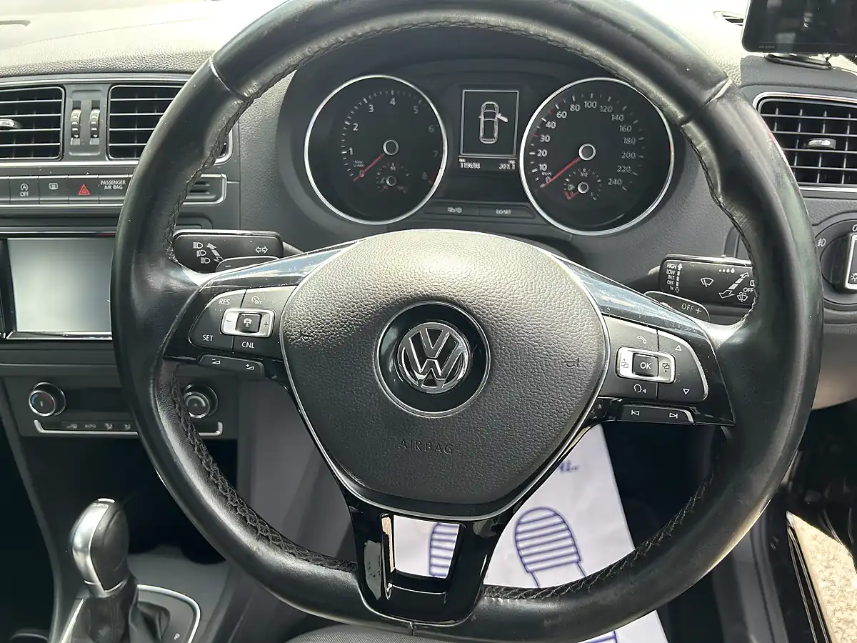 Used 2016 Volkswagen Polo Black - Interior and Exterior details 8