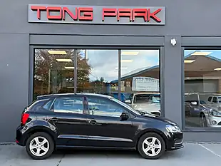Used 2016 Volkswagen Polo Bluemotion Tech Match Black - Interior and Exterior details 4