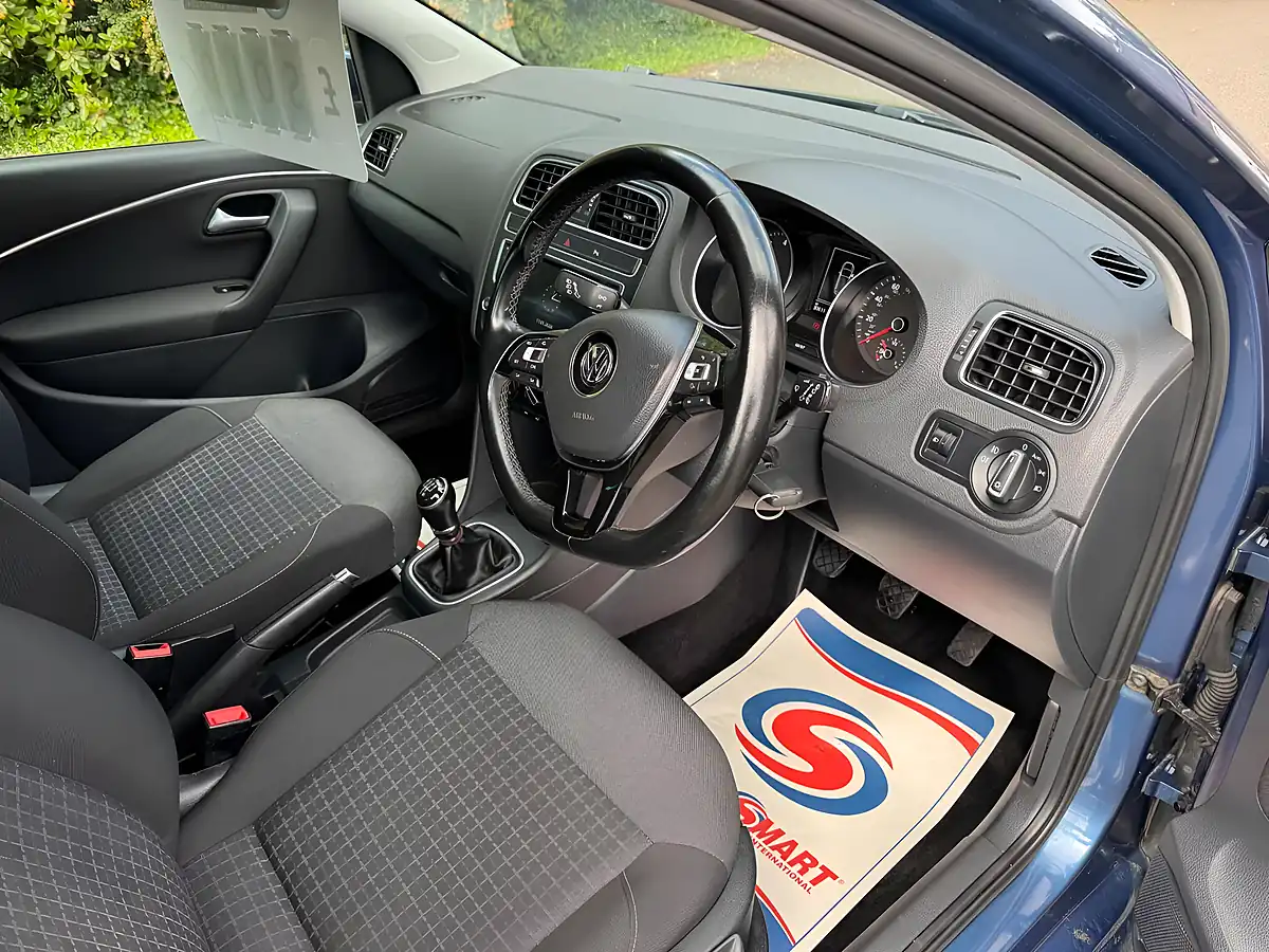 Used 2016 Volkswagen Polo Bluemotion Tech Match Blue - Interior and Exterior details 14