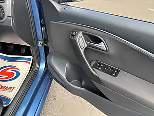 Used 2016 Volkswagen Polo Bluemotion Tech Match Blue - Interior and Exterior details 15
