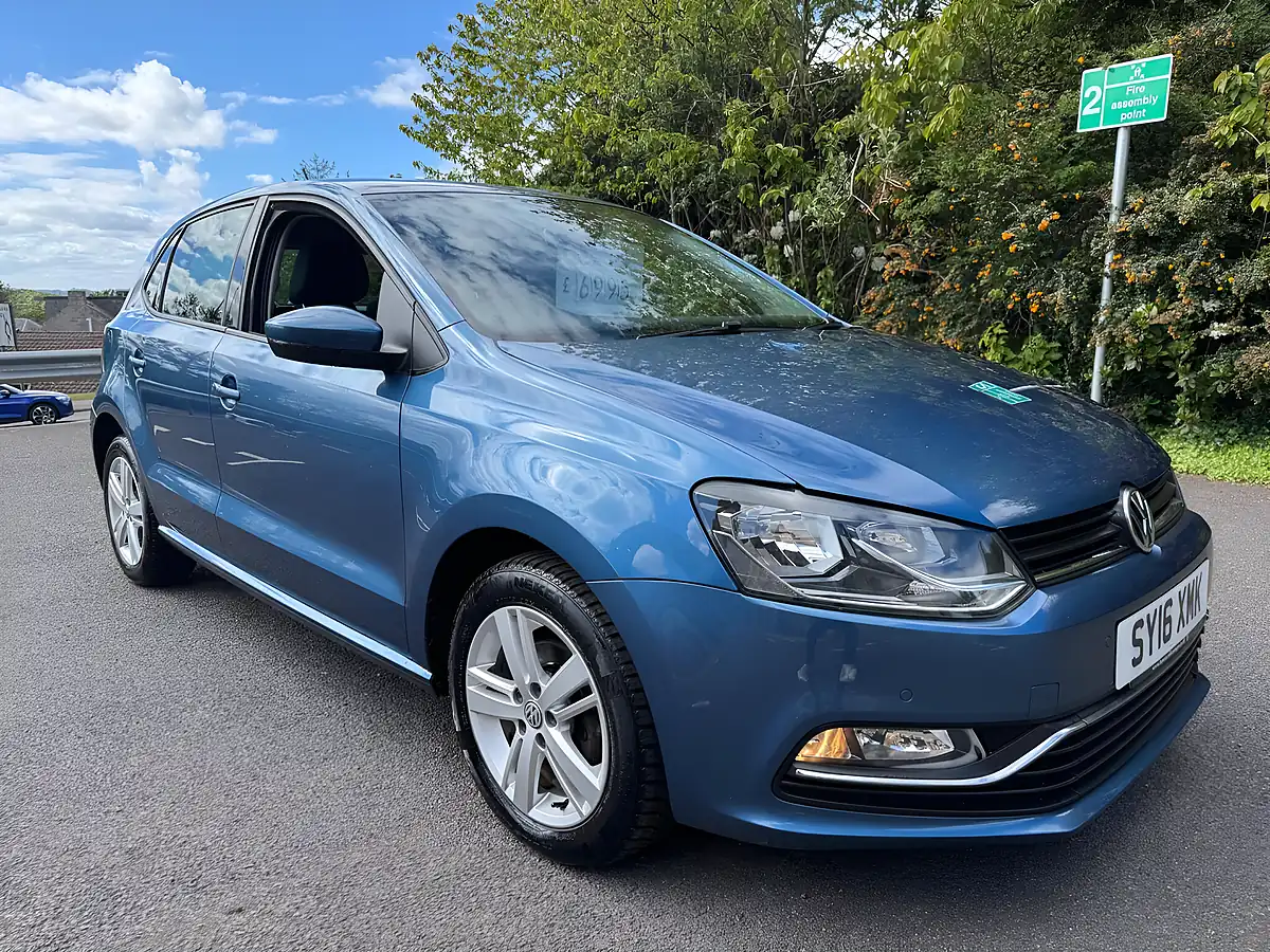 Used 2016 Volkswagen Polo Bluemotion Tech Match Blue - Interior and Exterior details 3
