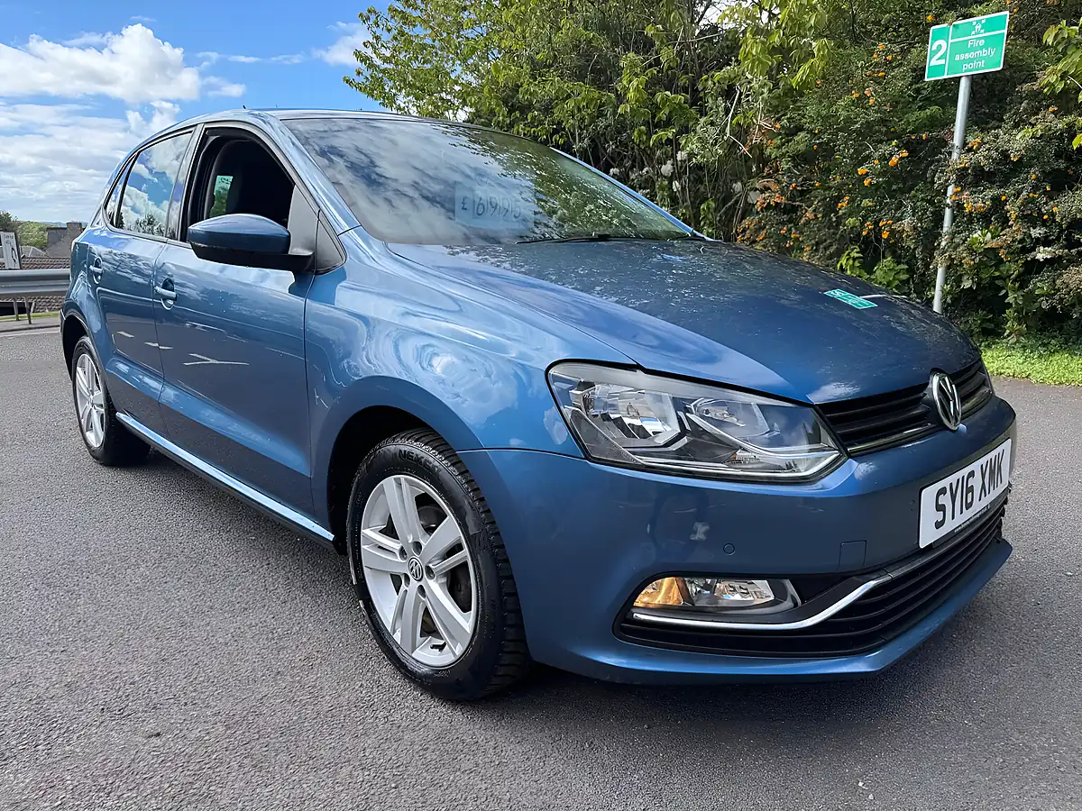 Used 2016 Volkswagen Polo Bluemotion Tech Match Blue - Interior and Exterior details 4