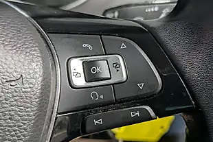 Used 2016 Volkswagen Polo Bluemotion Tech Match Blue - Interior and Exterior details 15