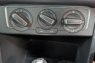 Used 2016 Volkswagen Polo Bluemotion Tech Match Blue - Interior and Exterior details 19