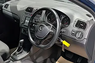 Used 2016 Volkswagen Polo Bluemotion Tech Match Blue - Interior and Exterior details 2