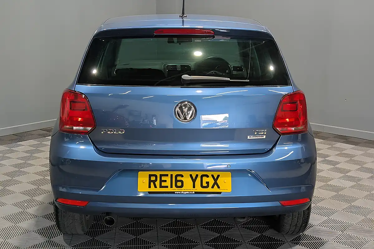 Used 2016 Volkswagen Polo Bluemotion Tech Match Blue - Interior and Exterior details 8