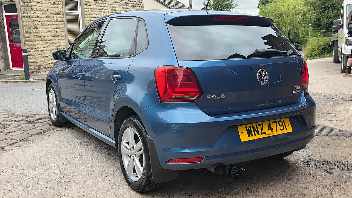 Used 2016 Volkswagen Polo Bluemotion Tech Match Blue - Interior and Exterior details 4