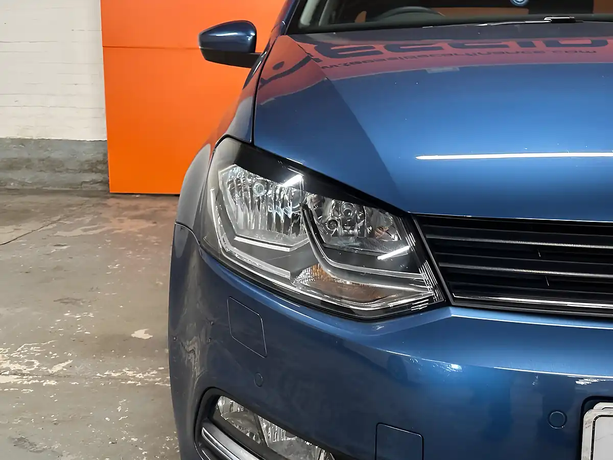 Used 2016 Volkswagen Polo Bluemotion Tech Match Blue - Interior and Exterior details 13