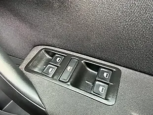 Used 2016 Volkswagen Polo Bluemotion Tech Match Multicolour - Interior and Exterior details 17