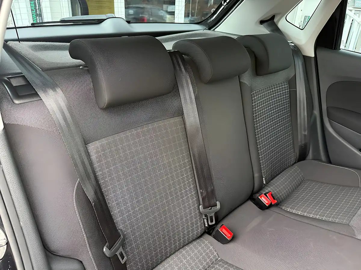 Used 2016 Volkswagen Polo Bluemotion Tech Match Multicolour - Interior and Exterior details 4